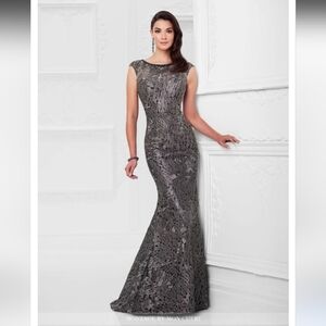 Montage by MonCheri embroidery Rhinestone cap sleeves gown, Sz 16, Worn Once